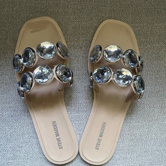 Steve Madden Jewel Nude Sandal - Picture 2 of 4
